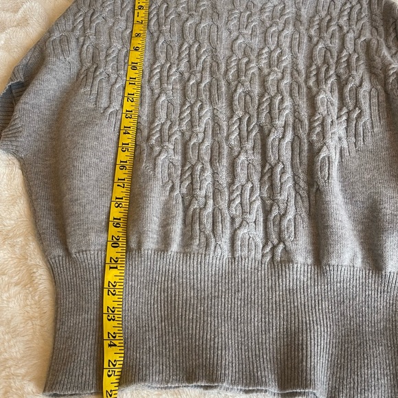 Guido Lombardi, cropped Sweater, gray. EUC - Picture 7 of 9